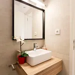 Apartamento Whome | Anjos Premium #8 *