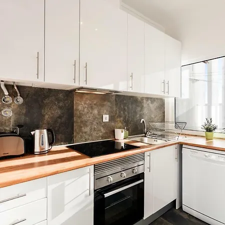 Whome | Anjos Premium #8 Lisbon